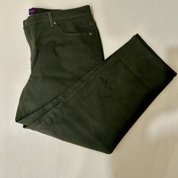 💜Green Jeans💜 - Picture 2 of 4